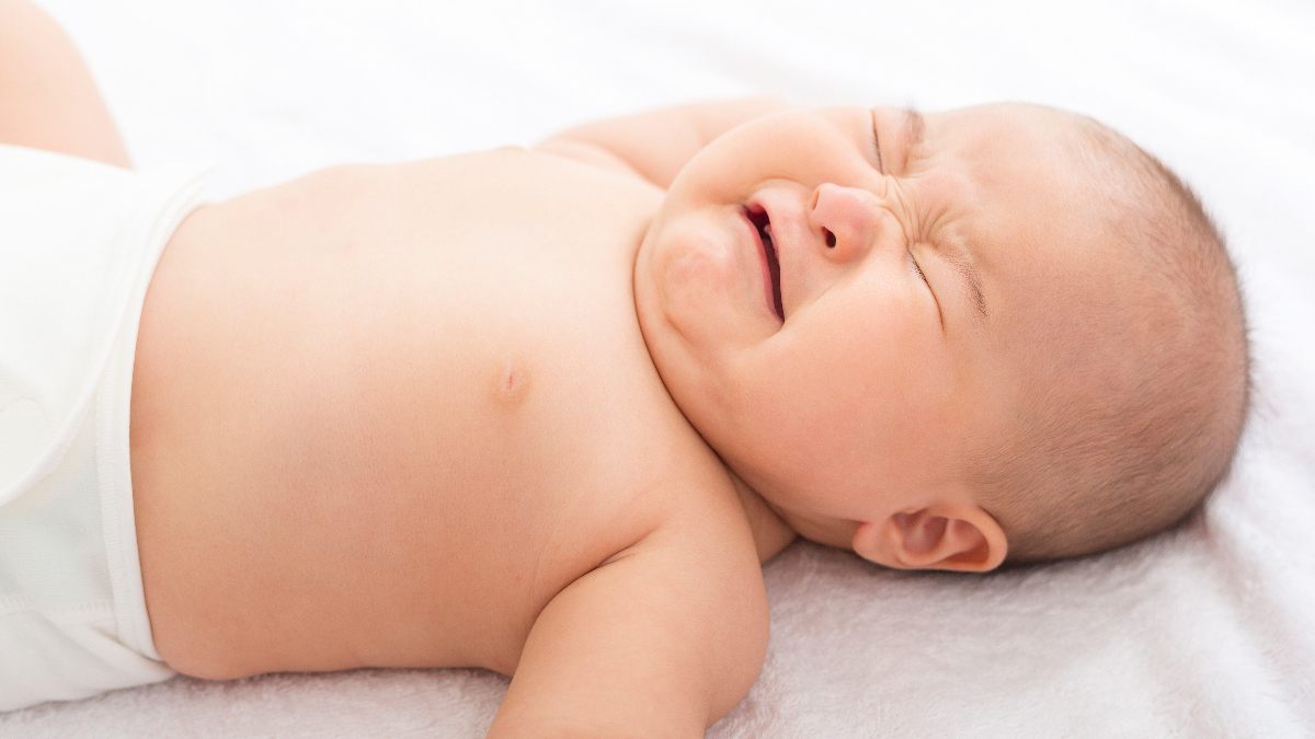 生後3ヶ月の赤ちゃんのひどい寝ぐずりについて ギャン泣きする原因と対策方法 子育て情報メディア Kidsna キズナ
