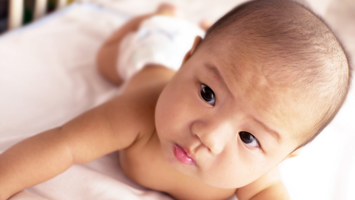 Новорожденные казахские младенцы