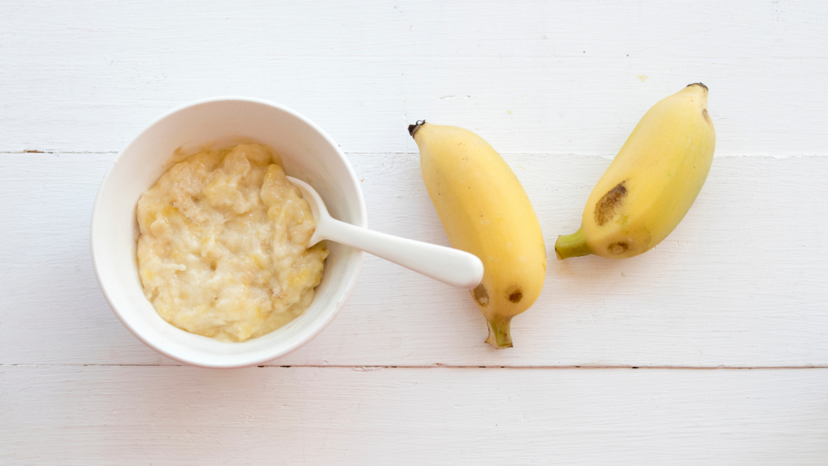 離乳食のバナナはいつまで加熱する バナナは冷凍保存できるのか 子育て情報メディア Kidsna キズナ