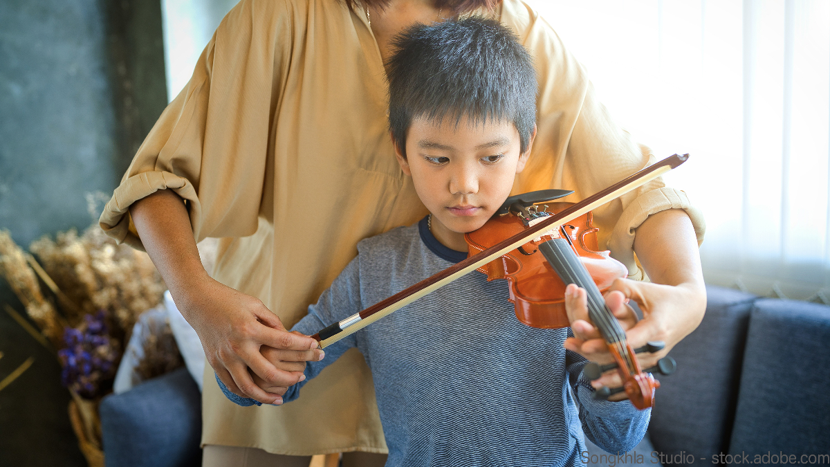 幼児向けのバイオリン教室。教え方や練習時間、レッスン料などの値段 